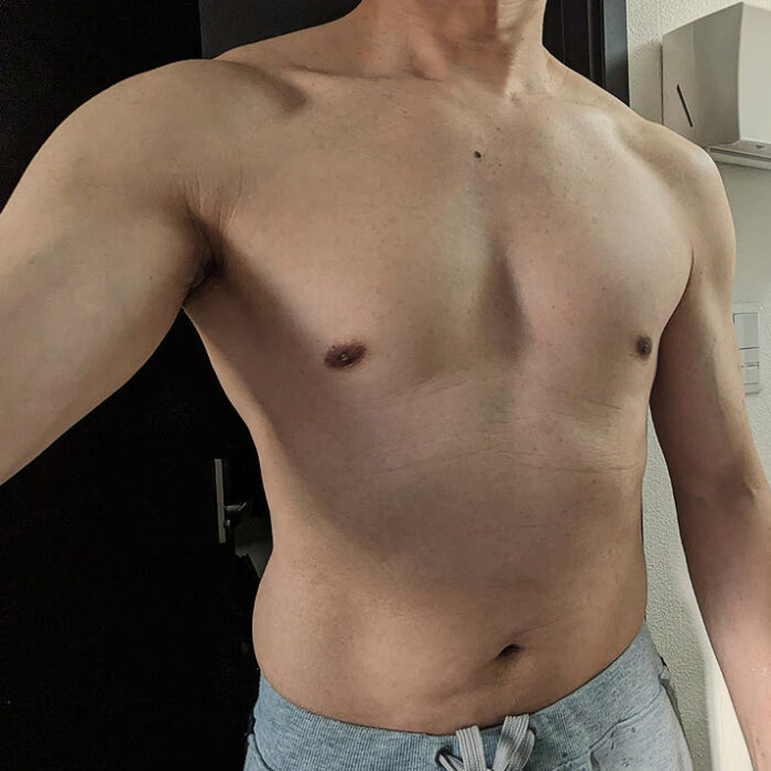 体重70.4kg　体脂肪率16.4%